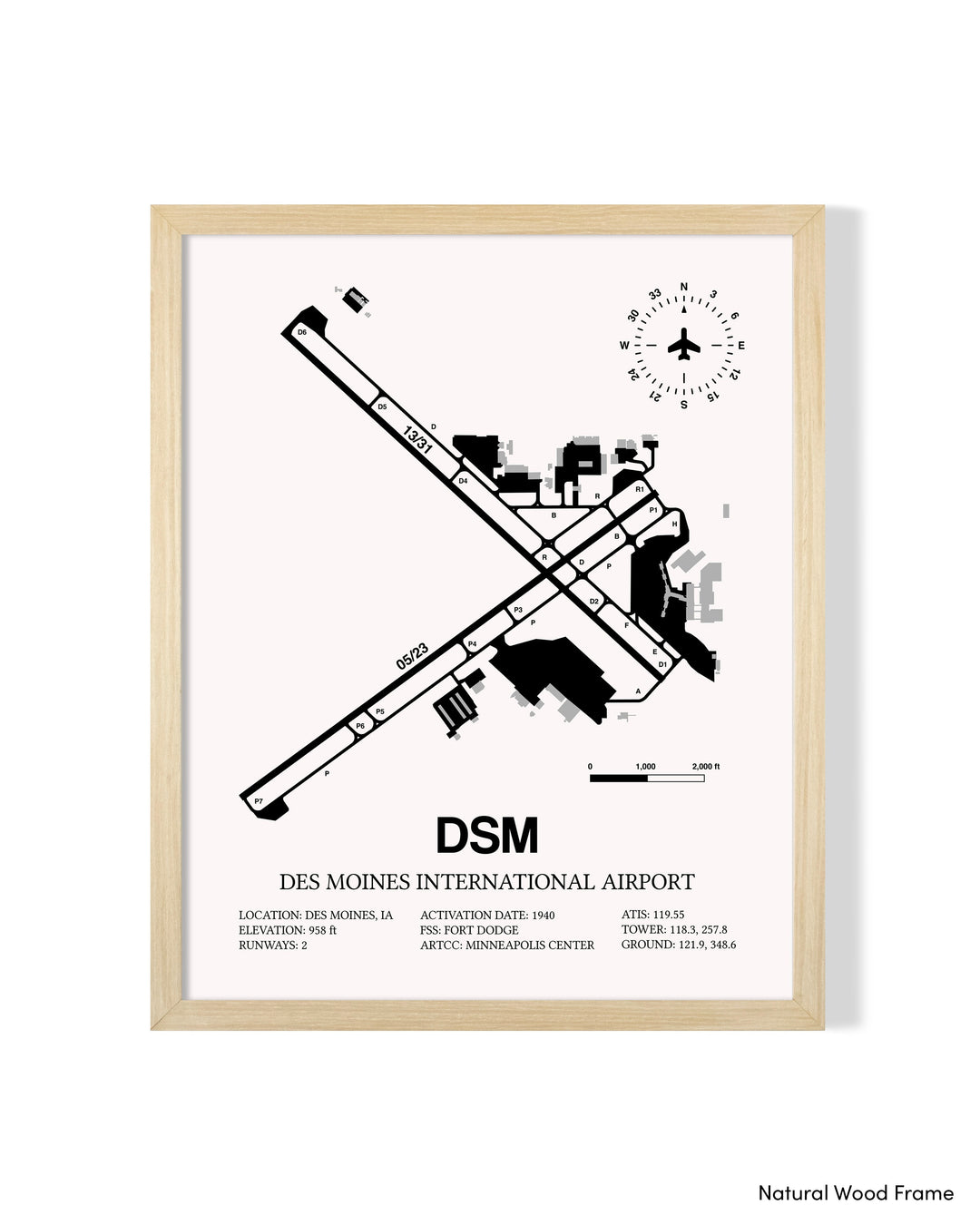 Detailed Airport Map of Des Moines International Airport (DSM) in White with a Natural Frame